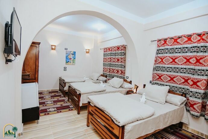 Imagen de la habitación del Amzran hotel. Foto 18