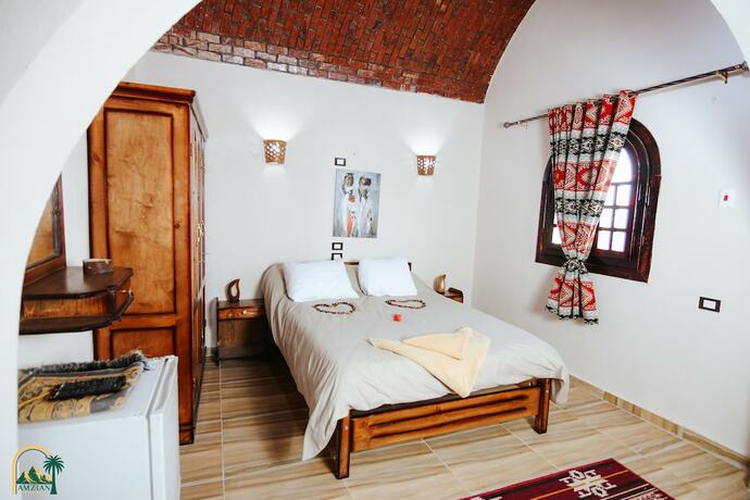 Imagen de la habitación del Amzran hotel. Foto 19