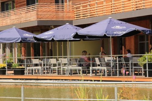 Imagen general del An Der Metow - Ferienpark Plau Am See. Foto 2