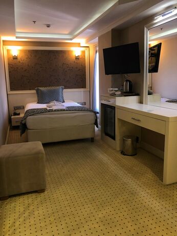Imagen de la habitación del Anafarta Otel. Foto 15