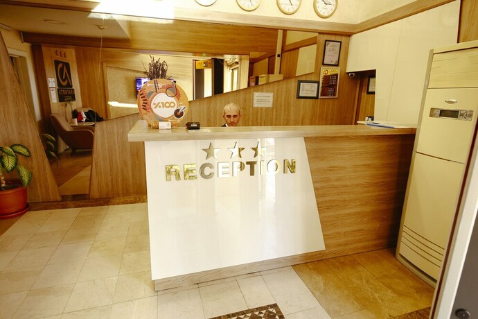 Imagen de los interiores del Anafarta Otel. Foto 21