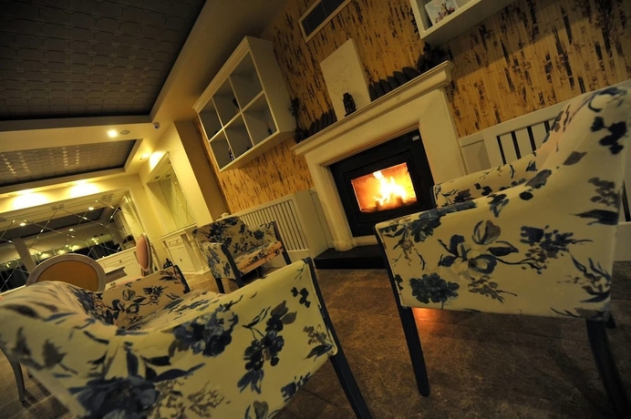 Imagen de los interiores del Andac Otel. Foto 17