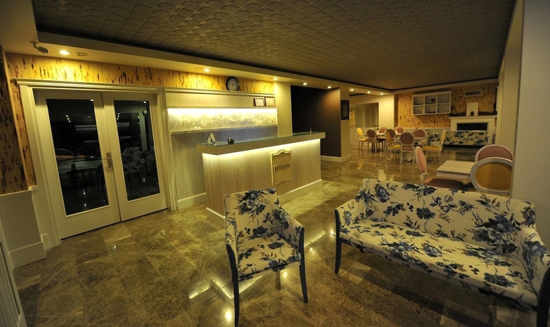 Imagen de los interiores del Andac Otel. Foto 18