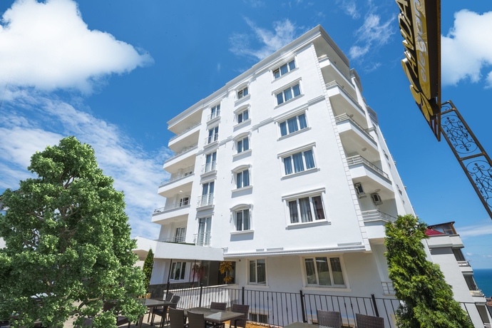 Imagen general del Andalouse Elegante Suite Hotel. Foto 2