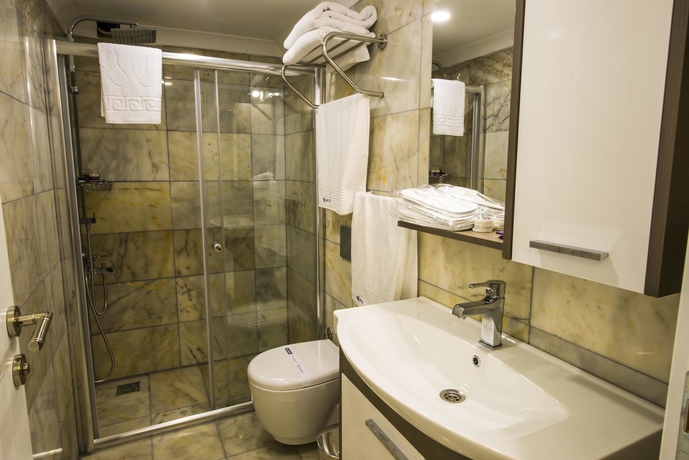 Imagen de la habitación del Andalouse Elegante Suite Hotel. Foto 15