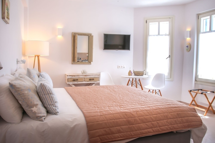 Imagen de la habitación del Anemomiloi Andros Boutique Hotel. Foto 13