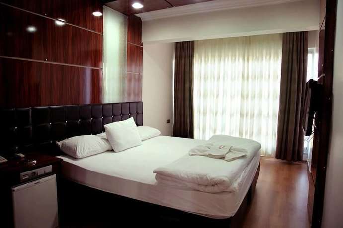 Imagen de la habitación del Anemonia Hotel. Foto 3