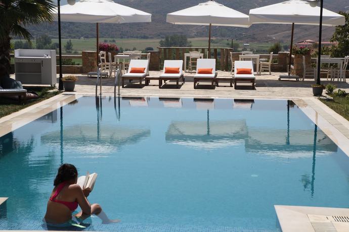 Imagen de la piscina del Anemos Hotel. Foto 20