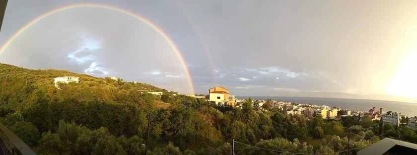 Imagen de los exteriores del Anemos studios, Loutra Edipsou. Foto 18
