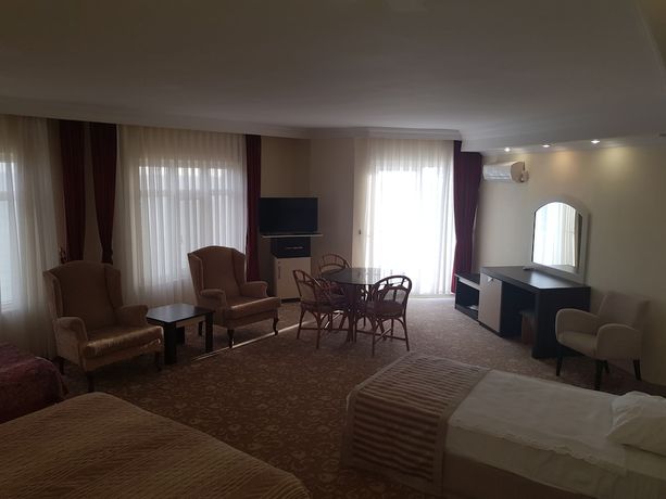 Imagen de la habitación del Anemurion Hotel. Foto 14