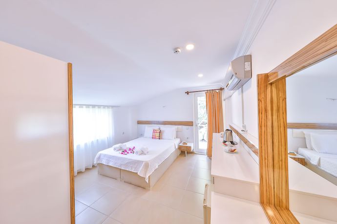 Imagen de la habitación del Anfora Hotel. Foto 7