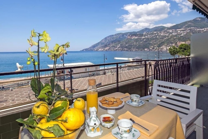 Imagen de la habitación del Angelina Apartments Amalfi Coast. Foto 9