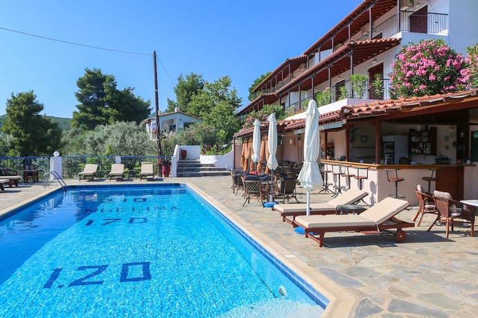 Imagen de la piscina del Angelina Studios. Foto 19