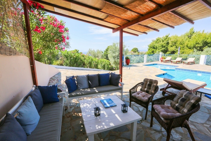 Imagen de los exteriores del Angelina Studios. Foto 13