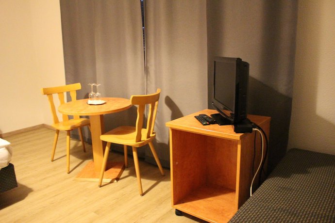 Imagen de la habitación del Angelis Pension Frankfurt Airport. Foto 4