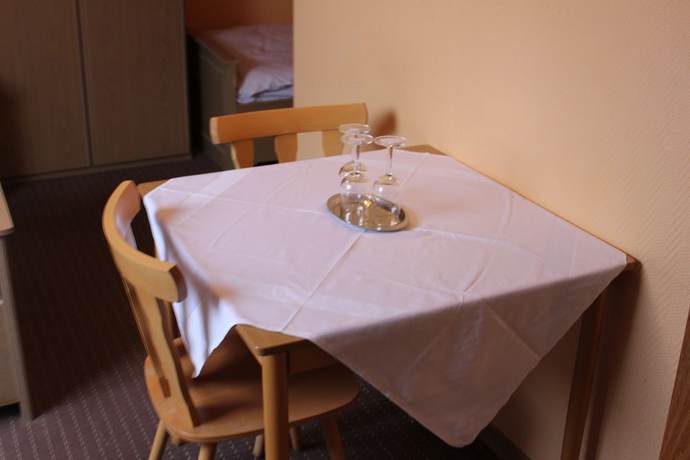 Imagen de la habitación del Angelis Pension Frankfurt Airport. Foto 6