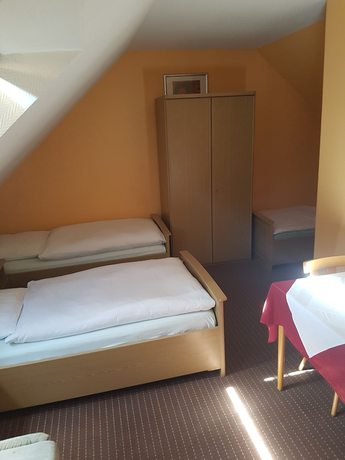 Imagen de la habitación del Angelis Pension Frankfurt Airport. Foto 7