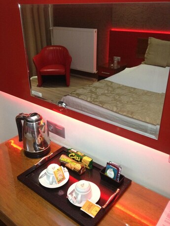 Imagen de la habitación del Anil Hotel. Foto 12