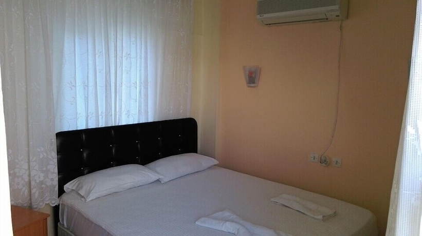 Imagen de la habitación del Anil Otel. Foto 6