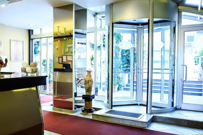 Imagen de los interiores del Anka Business Park Hotel. Foto 6