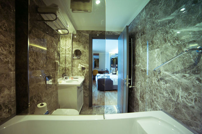 Imagen de los interiores del Anka City. Foto 15