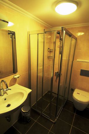 Imagen de la habitación del Ankara Hotel Pino. Foto 6