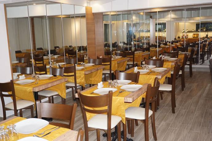 Imagen del bar/restaurante del Antalya Ramona. Foto 3