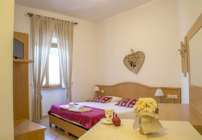 Imagen de la habitación del Antica Residenza de Poda. Foto 17
