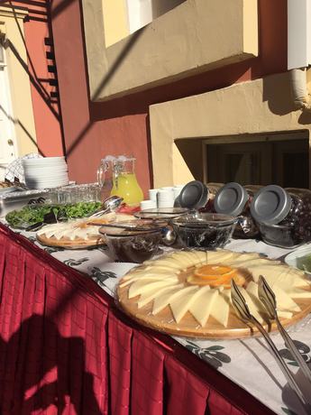 Imagen del bar/restaurante del Antik Ridvan Hotel. Foto 3