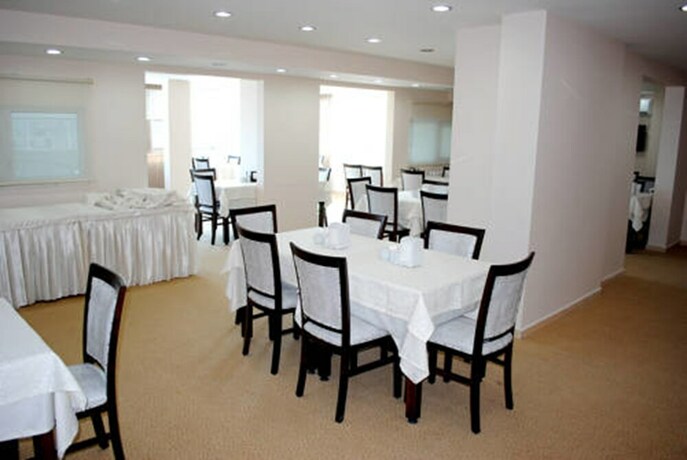 Imagen del bar/restaurante del Anya Suit Otel. Foto 9