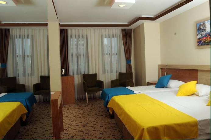 Imagen de la habitación del Apameia Hotel. Foto 6