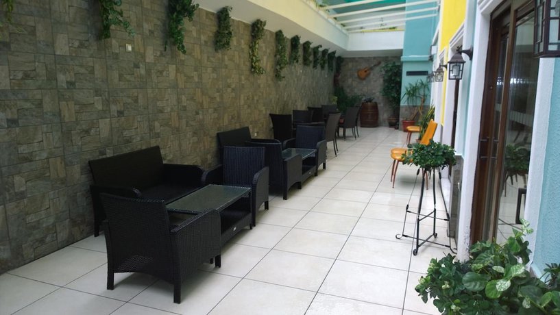 Imagen de la habitación del Apameia Hotel. Foto 16