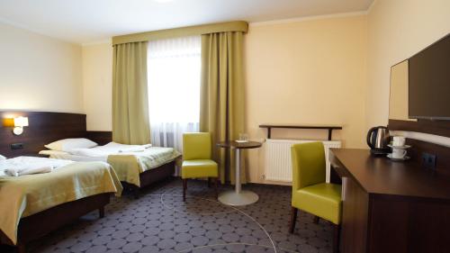 Imagen de la habitación del Aparhotel Lumen. Foto 5