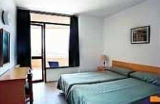 Imagen de la habitación del Aparsuit. Foto 2