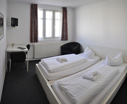 Imagen de la habitación del Apart Hotel Ferdinand Berlin. Foto 2