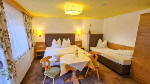 Imagen de la habitación del Apart Marlen. Foto 18