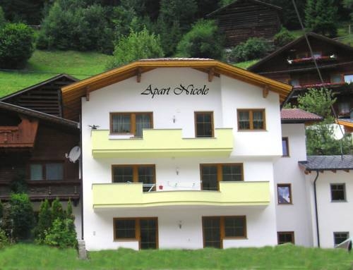 Imagen general del Apart Nicole. Foto 6