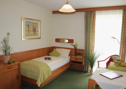 Imagen de la habitación del Apart-Hotel Pension Ro&szlig;mayer. Foto 8