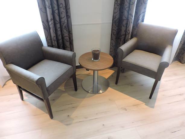 Imagen de la habitación del Apart-Hotel Wiesbaden. Foto 8