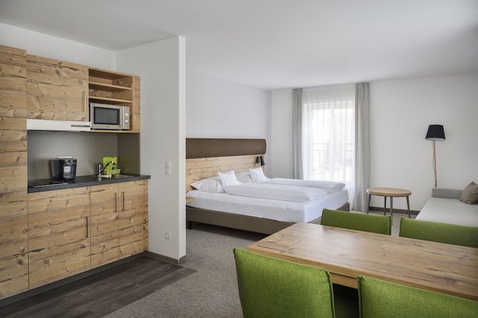 Imagen general del ApartHotelGarni Rose Ellwangen. Foto 1