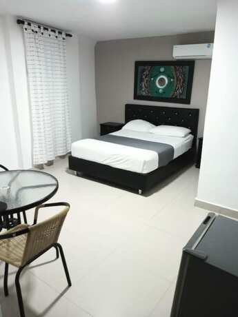 Imagen general del Aparta Hoteles Estefania Princess. Foto 7