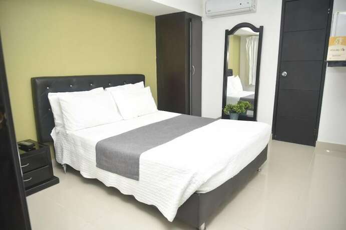 Imagen de la habitación del Aparta Hoteles Estefania Princess. Foto 26