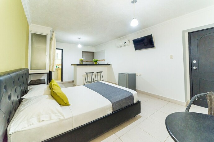 Imagen de la habitación del Aparta Hoteles Estefania Princess. Foto 30