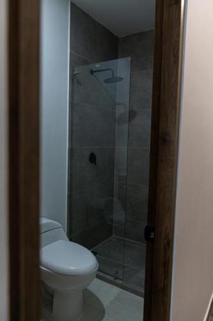Imagen general del Aparta Suites Cerritos Mall. Foto 7
