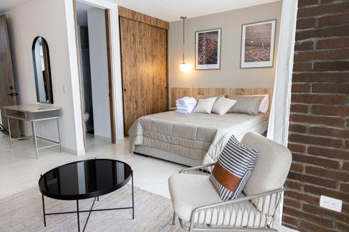 Imagen de la habitación del Aparta Suites Cerritos Mall. Foto 19
