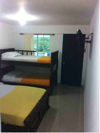 Imagen de la habitación del Aparta-hotel Chayrama. Foto 2