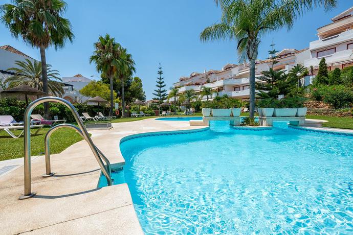 Imagen de la piscina del Apartamento Penthouse Marbella Playa. Foto 10