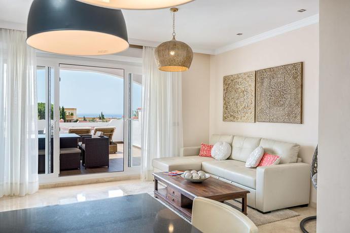 Imagen de los interiores del Apartamento Penthouse Marbella Playa. Foto 8