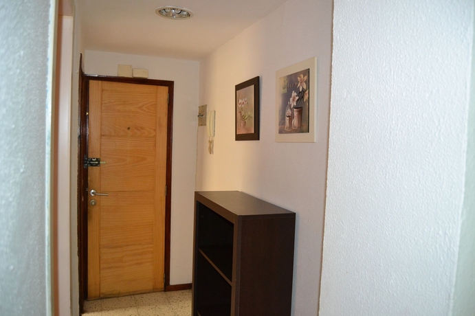 Imagen de los interiores del Apartamento Playa Canteras. Foto 16