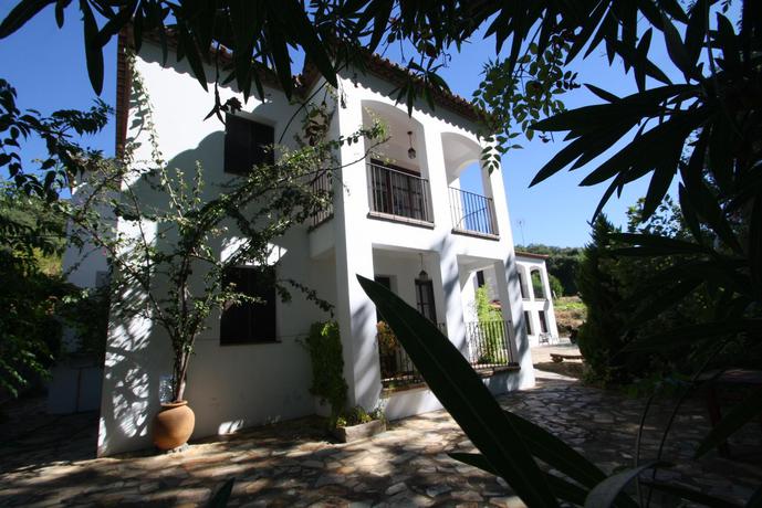 Imagen de los exteriores del Apartamento Rural Las Palmeras. Foto 8